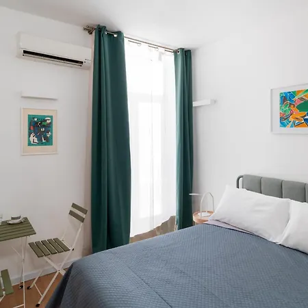 Controcanto Elegant - 3 Bedroom Flat Апартаменты *