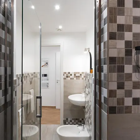 Controcanto Elegant - 3 Bedroom Flat شقة