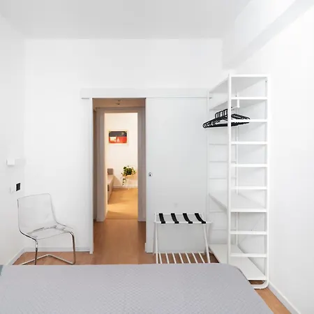 Controcanto Elegant - 3 Bedroom Flat شقة